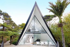 ساخت خانه مثلثی
